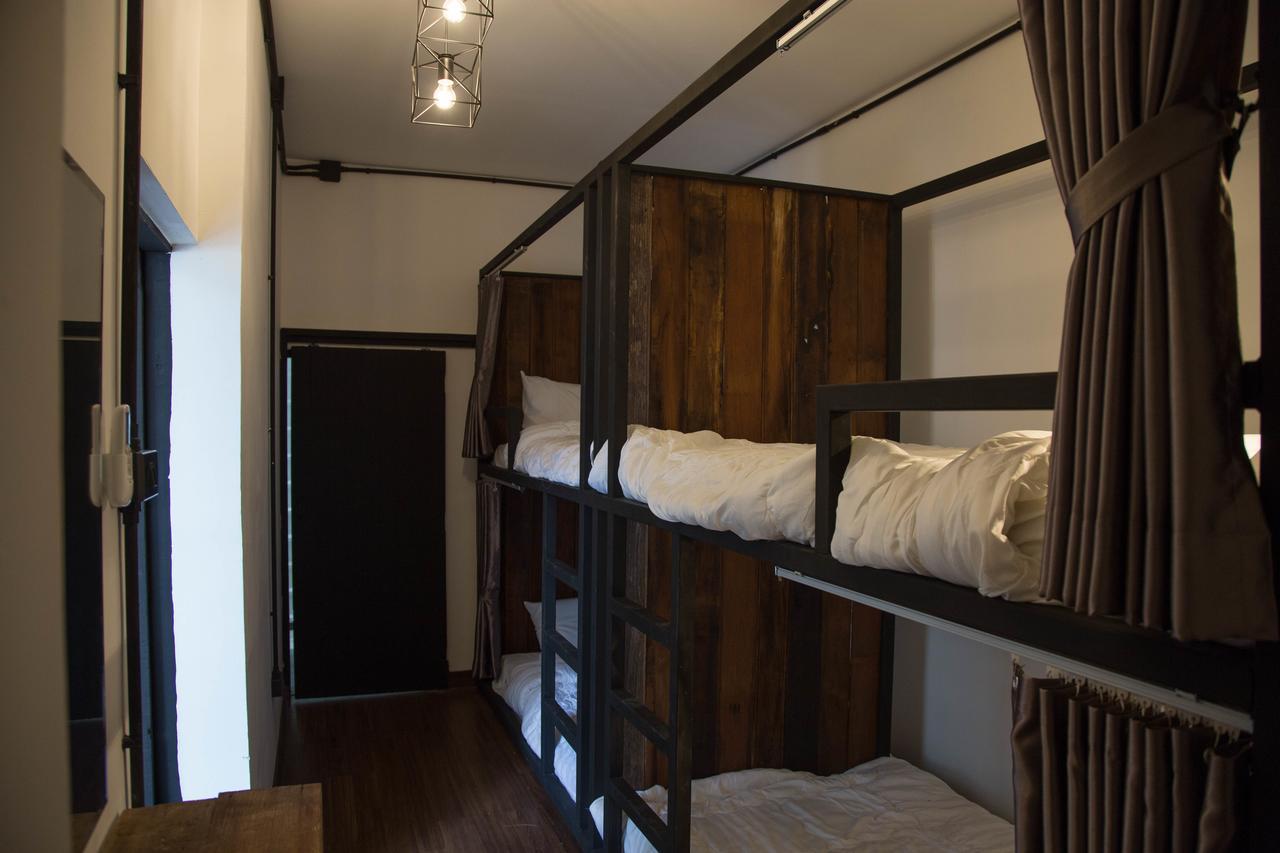 Sleep With You - Hatch Co-Living And Co-Working Space Chiang Mai Exterior foto