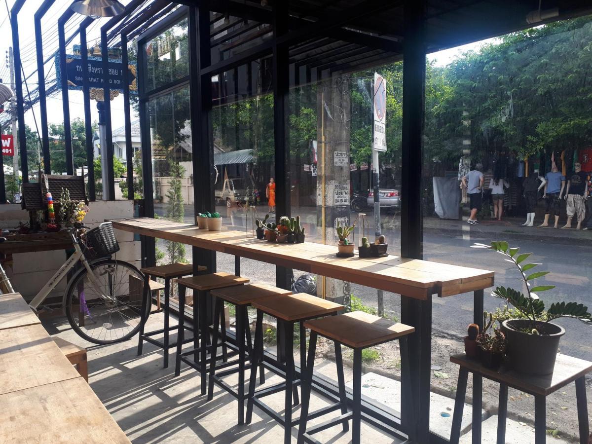 Sleep With You - Hatch Co-Living And Co-Working Space Chiang Mai Exterior foto